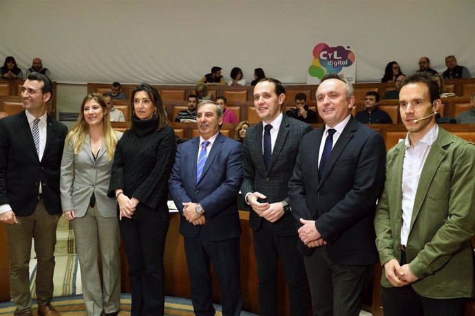 CyL Digital Rural supera los 300 Centros Asociados en su objetivo de impulsar las competencias digitales.