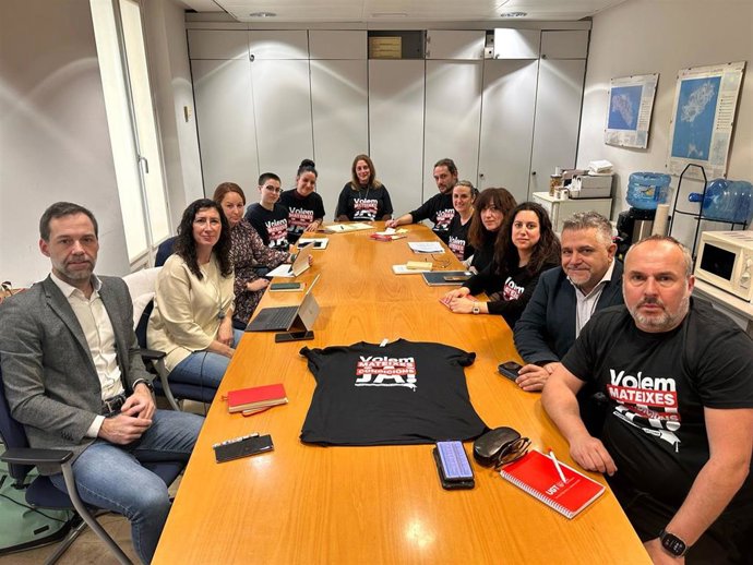 El PSOE Palma se reúne con trabajadoras de escoletas municipales externalizadas