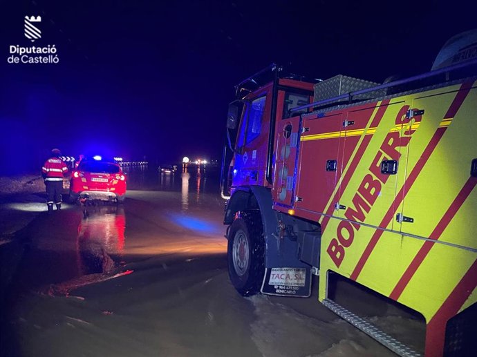Una actuación de Bomberos de la Diputación de Castellón a causa del temporal de lluvias