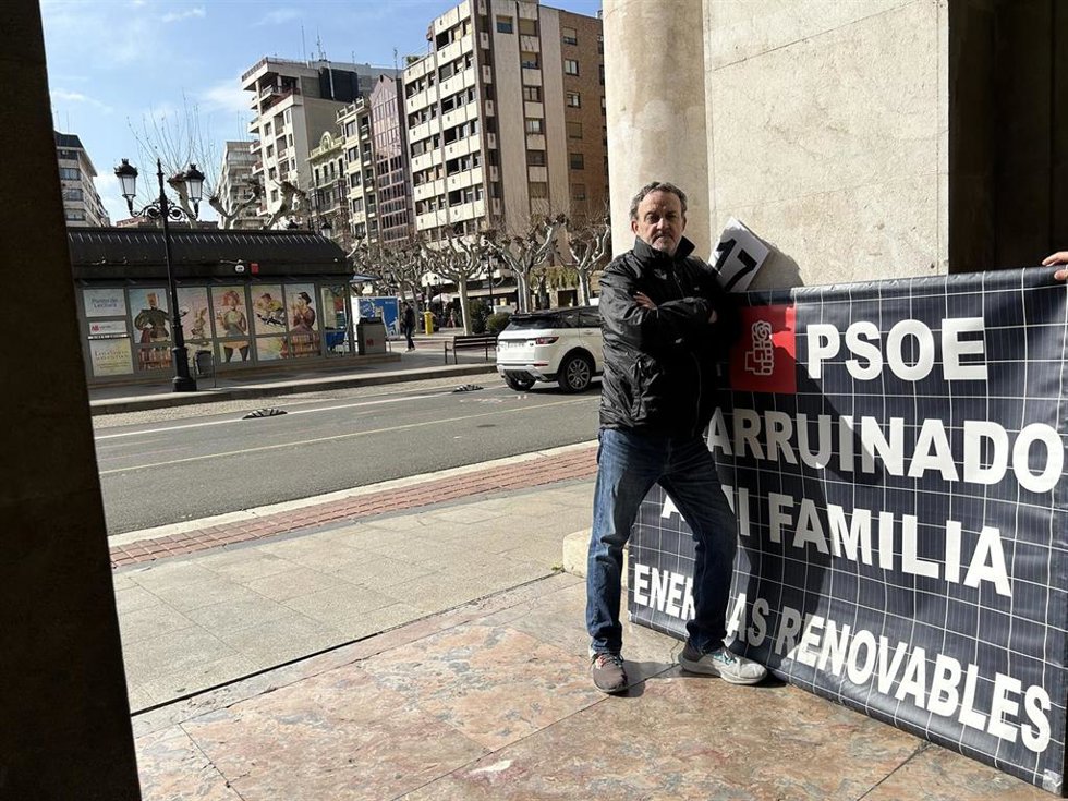 El actor César Vea en su 17 días de huelga de hambre