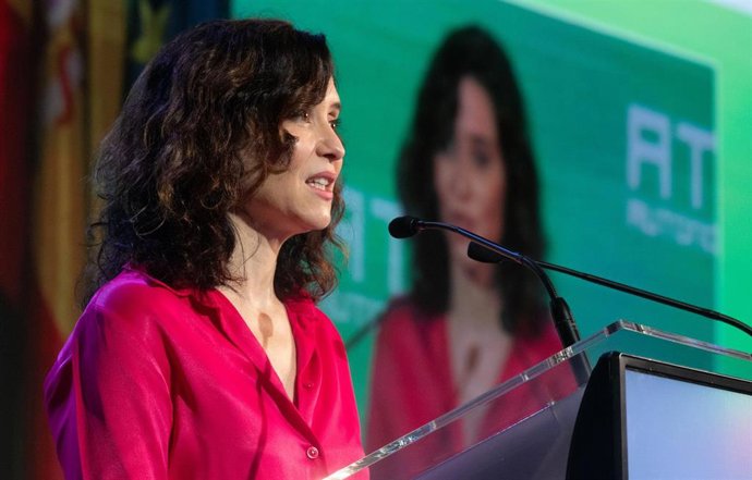 La presidenta de la Comunidad de Madrid, Isabel Díaz Ayuso, inaugura el VI Foro Emprendedores y Autónomos organizado por la Federación Nacional de Trabajadores Autónomos (ATA)
