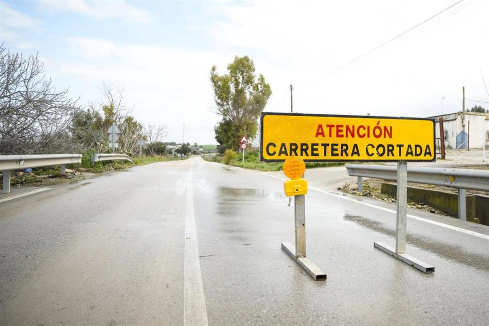 Una de las carreteras cortadas con motivo de la tormenta que azotó Jerez el pasado lunes.