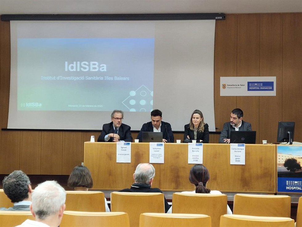 El IdISBa visita los hospitales de Inca y Manacor