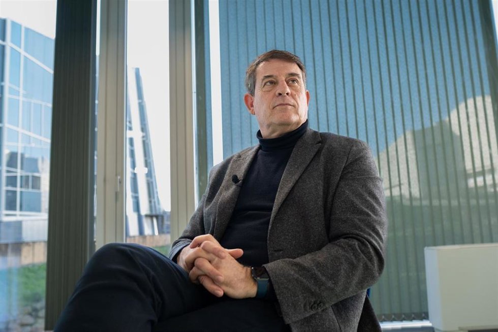 Archivo - El secretario general del PSOE de Galicia, José Ramón Besteiro, durante una entrevista para Europa Press, a 17 de enero de 2025, en Santiago de Compostela, A Coruña, Galicia (España). Besteiro es secretario general del PSdeG desde el 2013 y di