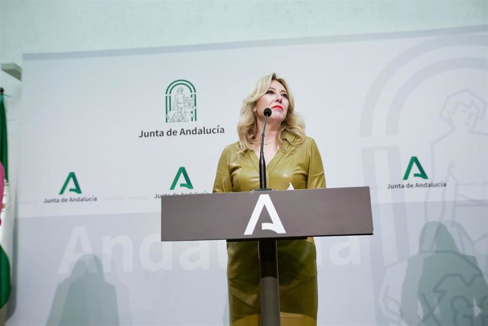 La consejera de Economía y portavoz del Gobierno andaluz, CarolinaEspaña, este miércoles en la rueda de prensa posterior al Consejo de Gobierno. 