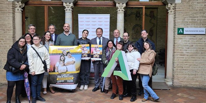 Presentación de la novena edición de la carrera solidaria 'CORRIENDOWN'.