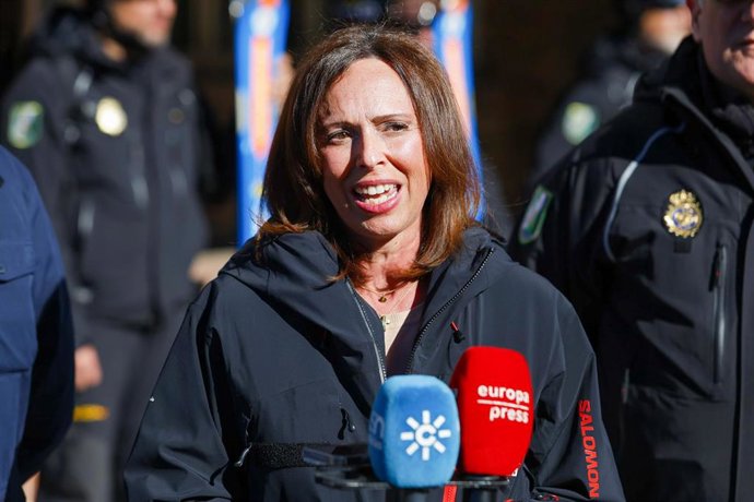 Archivo - La consejera de Fomento, Articulación del Territorio y Vivienda, Rocío Díaz, en imagen de archivo en Sierra Nevada