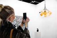 El porcentaje de artistas españolas en ARCO se reduce a casi la mitad en un año, hasta el 5,8%, según el informe de MAV