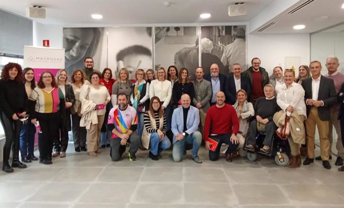 Presentación del proyecto Flechas Rosas.