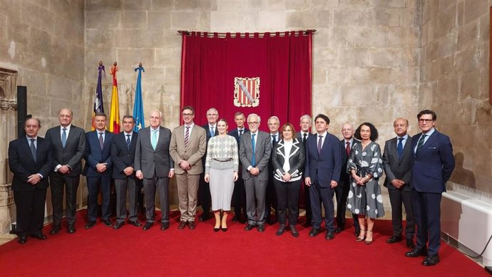 La presidenta del Govern, Marga Prohens, recibe a los participantes de las XX Jornadas Nacionales de Presidentes de Tribunales Superiores de Justicia.