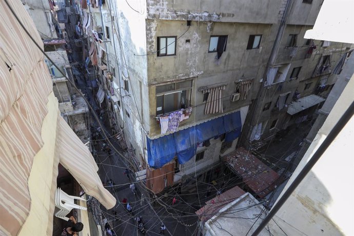 Archivo - September 22, 2021, BEIRUT, LEBANON: Illustration picture shows a visit to the Community center of Basmeeh and Zeitouneh, in Shatila refugee camp, near Beirut, part of a six days working visit in Jordan and Lebanon of Belgian cooperation ministe