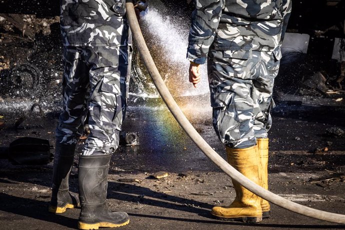 Archivo - December 17, 2024, Syria: Russian M-240 mortar shells abandoned at the edge of a road along the highway between Latakia and Damascus. The soldiers from the former Syrian military left ordnance abandoned across the country as the government fell.