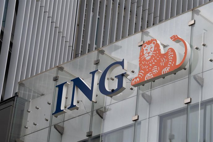 Archivo - Fachada del banco ING, a 3 de octubre de 2024, en Barcelona, Cataluña (España). 