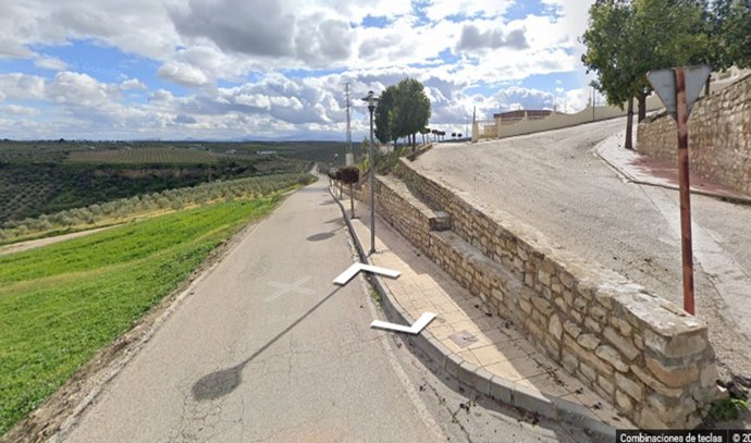 Imagen de la carretera de circunvalación de Sabiote (Jaén) donde se ha registrado el accidente