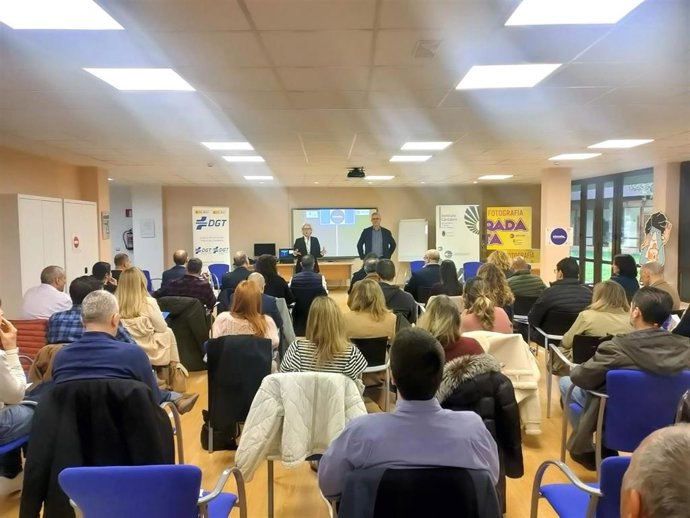 Jornada del Instituto Cántabro de Seguridad y Salud en el Trabajo (ICASST) y la Dirección General de Tráfico (DGT) sobre la nueva edición del proyecto 'Circula'
