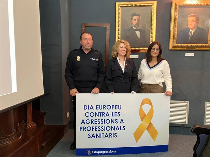 Responsables de la Policía Nacional y el Comib, este jueves en la rueda de prensa.