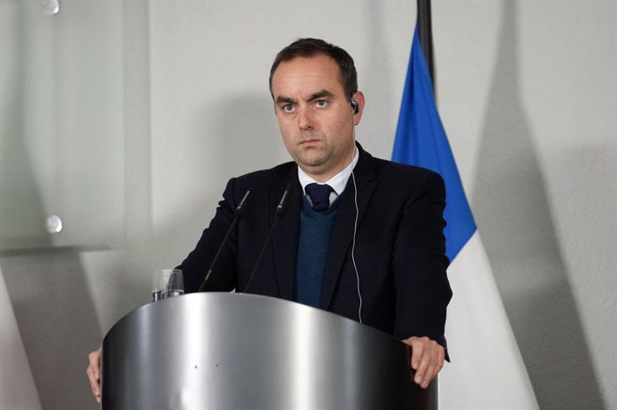 Archivo - El ministre de Defensa francès, Sébastien Lecornu