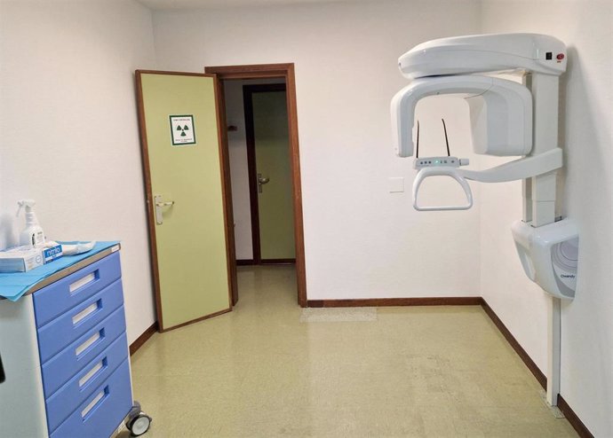 El Hospital de Jarrio incorpora un ortopantomógrafo al servicio de Radiología.