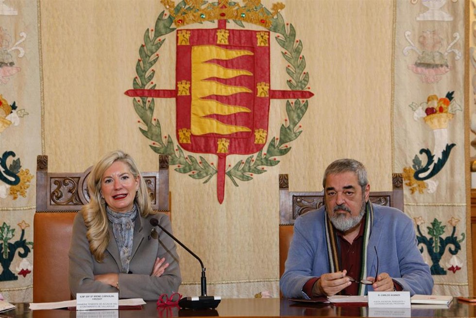Valladolid homenajeará a Narciso Alonso Cortés con un amplio programa para conmemorar el 150 aniversario de su nacimiento. En la foto, Irene Carvajal y Carlos Aganzo.