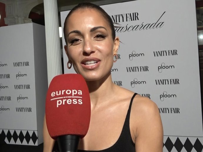 Hiba Abouk en la Mascarada de Vanity Fair en Las Palmas