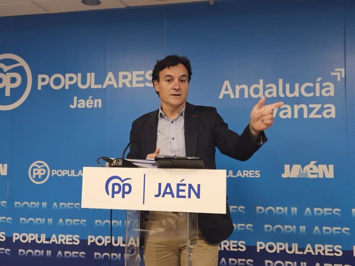 El portavoz del PP en el Ayuntamiento de Jaén, Agustín González.
