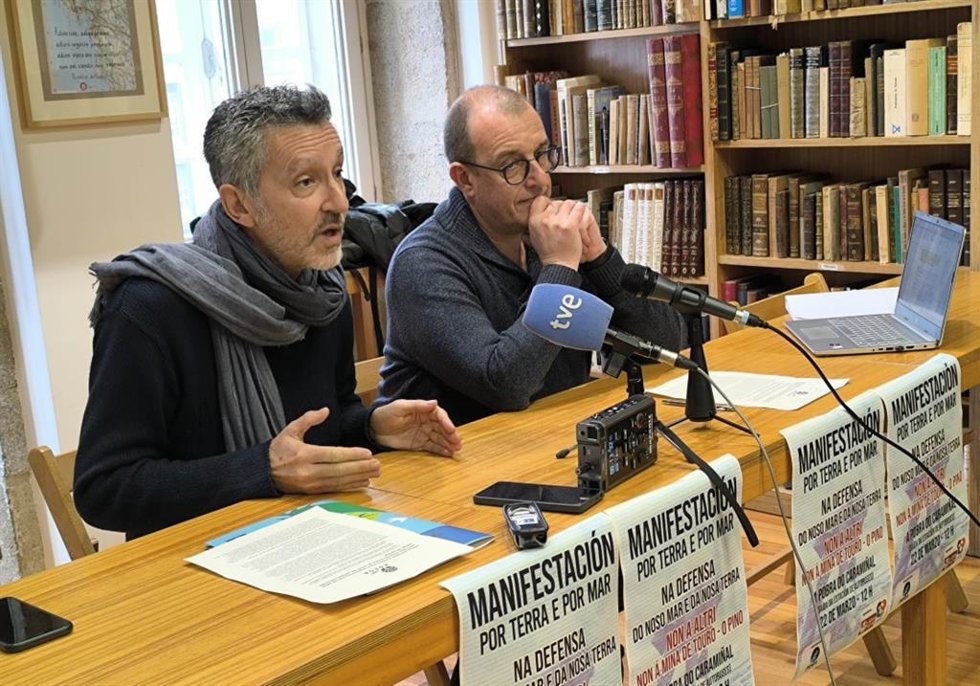 Rueda de prensa de Adega para presentar un recurso ante el TSXG contra la estrategia verde de la Xunta por quitar un "obstáculo" a Altri