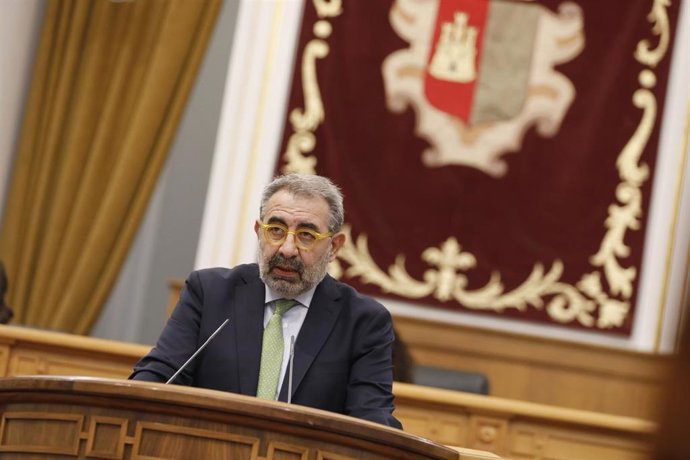 El consejero de Sanidad del Gobierno de Castilla-La Mancha, Jesús Fernández Sanz