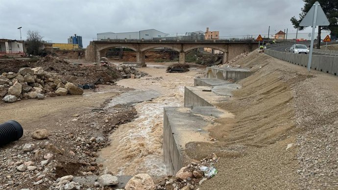 Barranc del Poyo junt amb la CV-50, al terme municipal de Xest