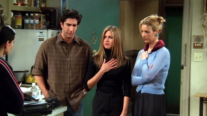 Actor de Friends denuncia "ambiente tóxico" e "insultos racistas" en el set y "nadie decía nada"