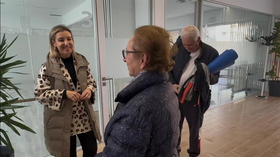 Unos 500 mayores participan en los talleres de ocio y cultura en los centros cívicos de Alcalá.