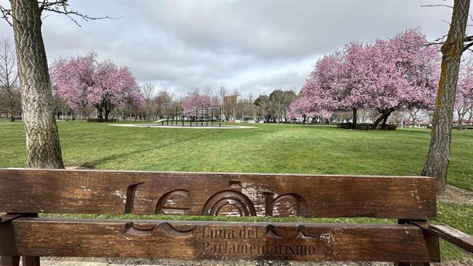 Zona verde de León en una imagen de archivo.