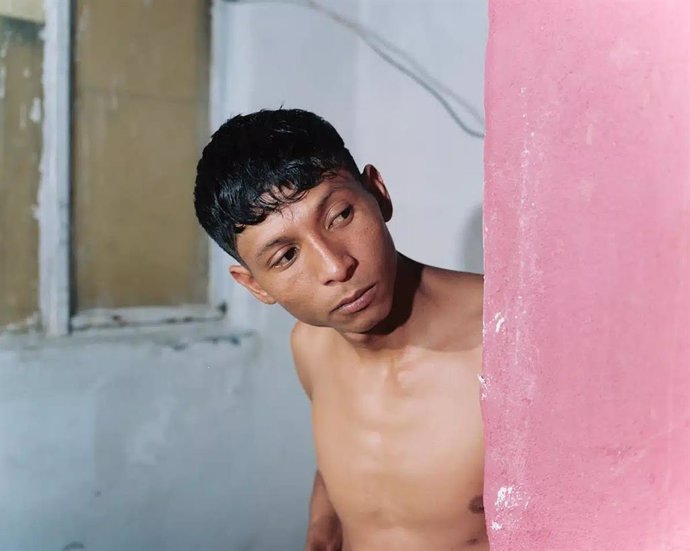 L'artista colombià Felipe Romero