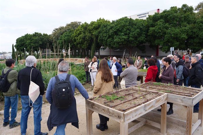 CultivaUMA, en el campus de Teatinos,  es un espacio innovador que alberga un huerto ecológico autosuficiente, un huerto sensorial, un espacio participativo abierto a la comunidad universitaria y a ciudadanía, y un huerto I+D+i para investigación.