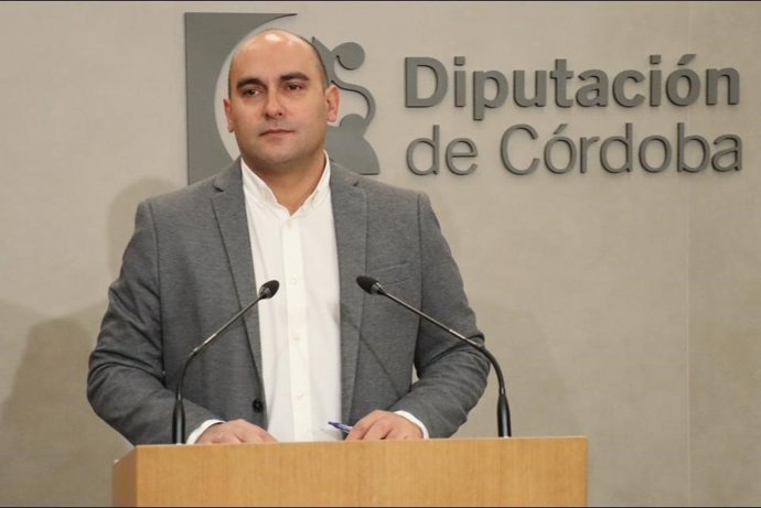 El diputado del PSOE en la Diputación de Córdoba Salva Millán.