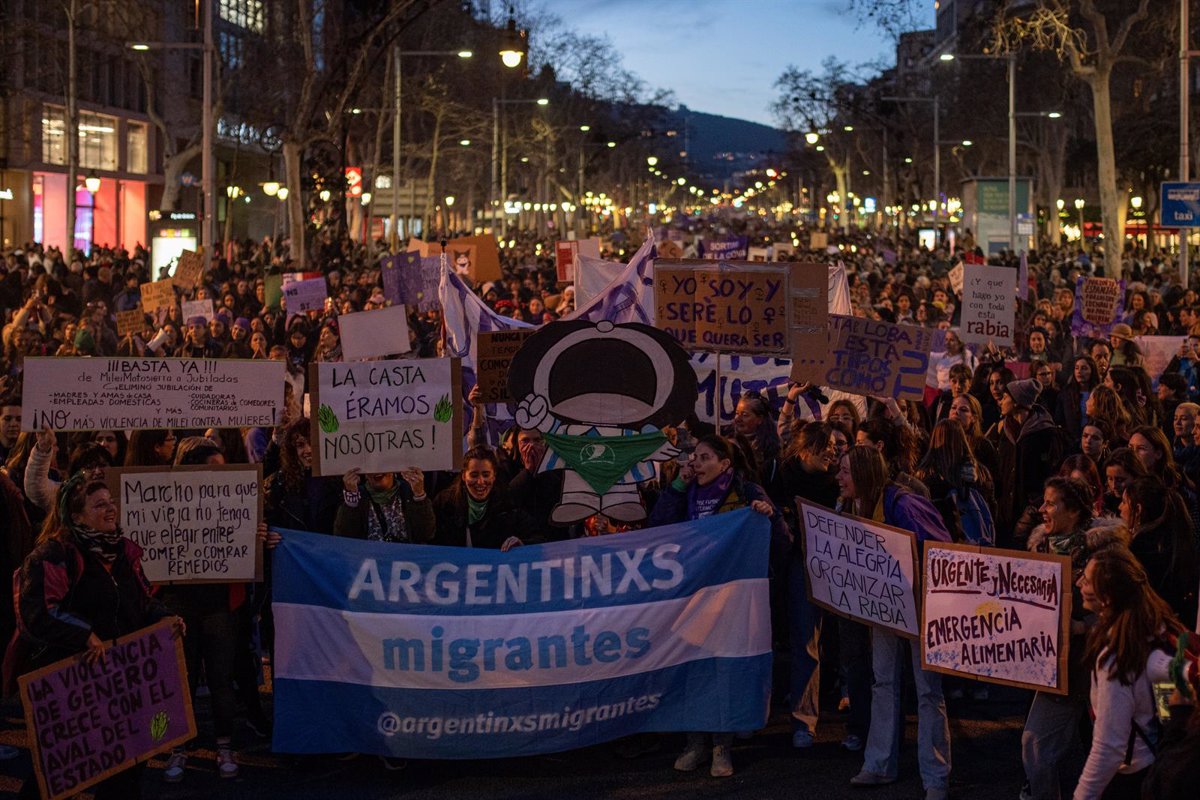 Feministas vuelven a dividirse en Madrid y otras ciudades este 8M, con al menos 40 marchas convocadas en toda España