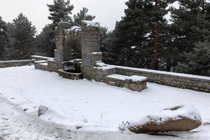 Archivo - La fuente de los geólogos, a 13 de diciembre de 2024, Madrid (España). 