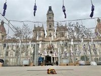 València homenajea en la 'mascletà' de este viernes al pirotécnico Sirvent, fallecido en una explosión en su empresa