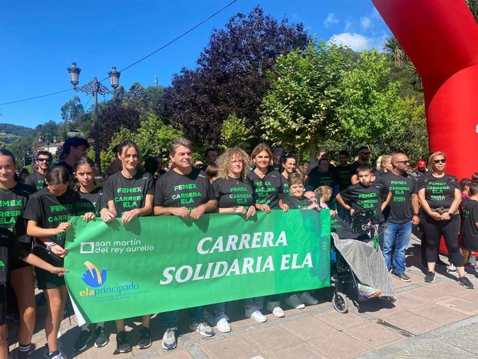 Archivo - Carrera solidaria por enfermos de ELA