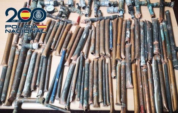 La Policía Nacional esclarece 28 robos y hurtos de tuberías de cobre y detiene a un hombre