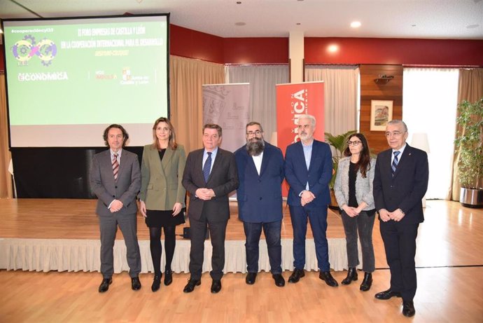 La Junta incrementa en un 33% las ayudas a las empresas de CyL que impulsan acciones solidarias en países en desarrollo .