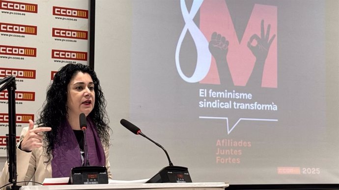 La secretaria general de CCOO PV, Ana García, en la presentación del informe sobre la situación sociolaboral de las mujeres en la Comunitat Valenciana