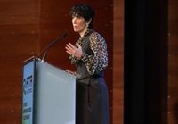 Saiz dice por el 8M que las mujeres españolas, dentro y fuera de España, deben contar "con la misma protección"