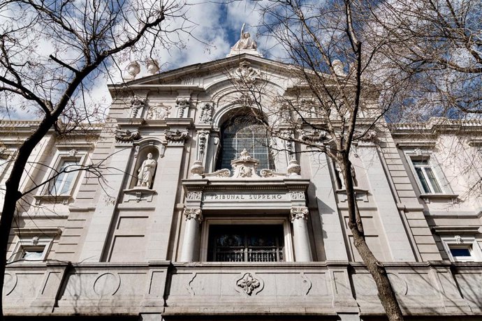 Fachada del Tribunal Supremo, a 27 de febrero de 2025, en Madrid (España).