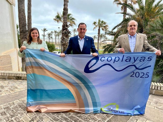 San Sebastián revalida la bandera Ecoplayas para sus tres arenales