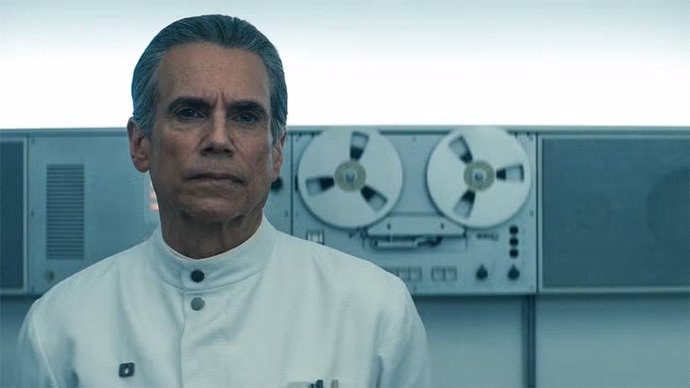 Severance 2x08 revela quién creó el procedimiento de Separación y por qué
