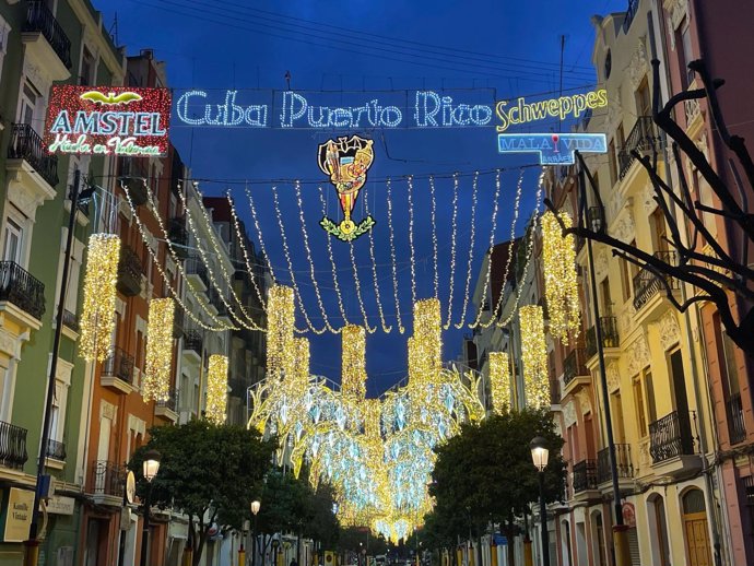 Cuba-Puerto Rico gana por séptimo año consecutivo el concurso de calles iluminadas de las Fallas