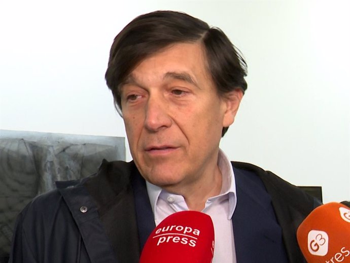 MANOLO FALCÓ