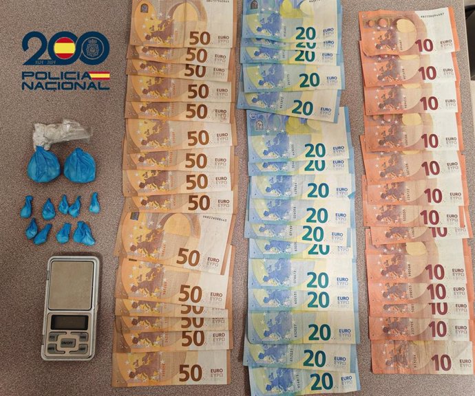 Detenido un hombre que utilizaba su domicilio en Puerto del Rosario, Fuerteventura, como punto de venta de drogas