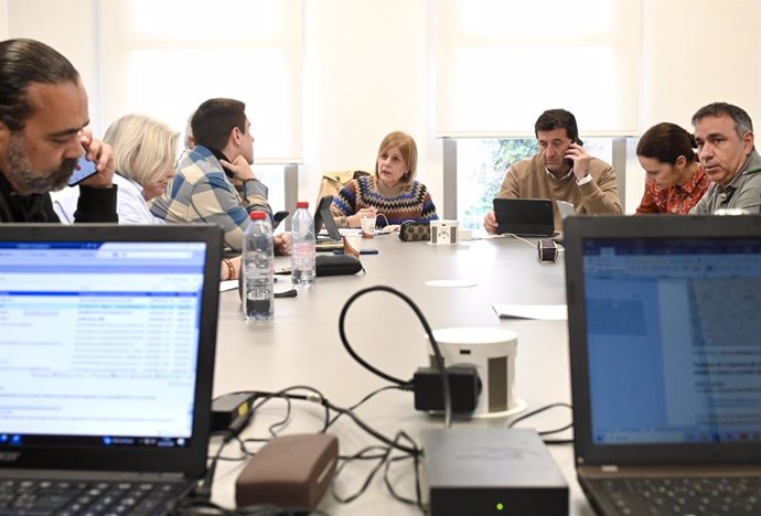 Imagen de la alcaldesa de Jerez, María José García - Pelayo reunida con su equipo de Gobierno.