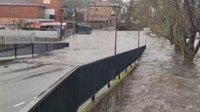 Se desborda el río Alberche a su paso por Navaluenga (Ávila)